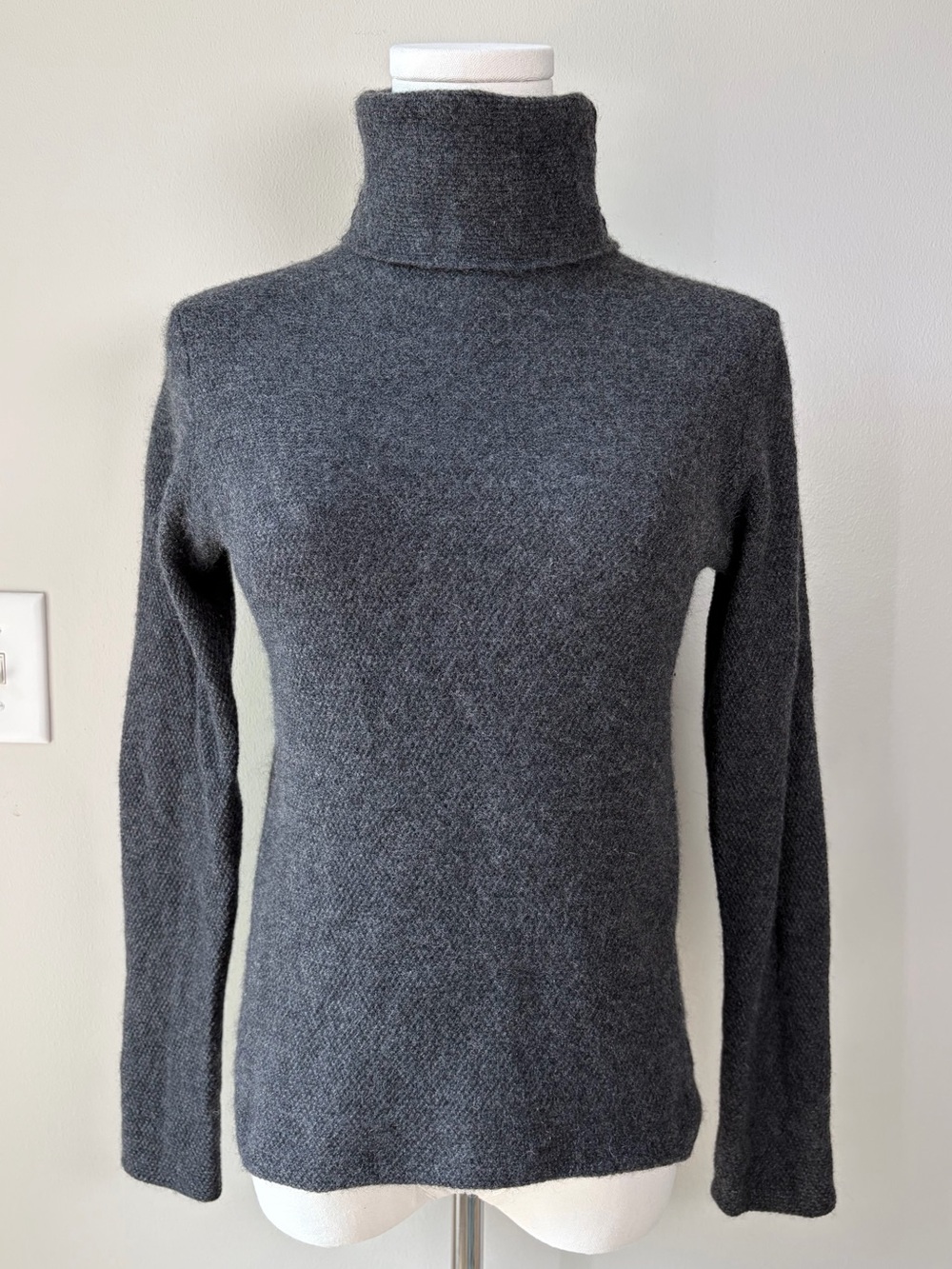 Eileen Fisher Gray Cashmere Turtle Neck Sweater